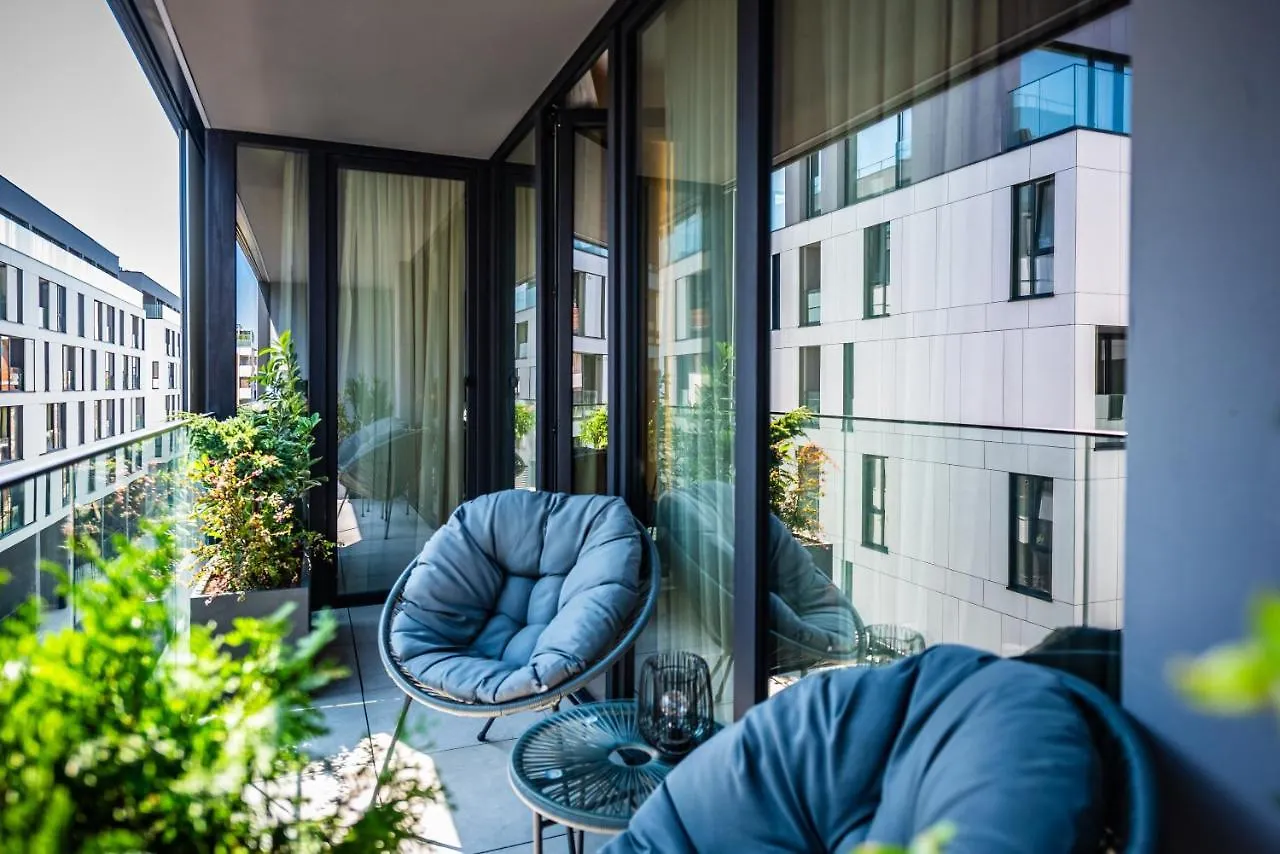 Апартаменты Urbanstay Suites - Herastrau Luxury Suite Бухарест